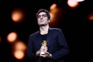 Goldener Bär geht an «Gelbe Briefe» von İlker Çatak